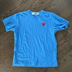 Comme des Garçons PLAY Blue Short Sleeve T-Shirt with Red Heart Patch